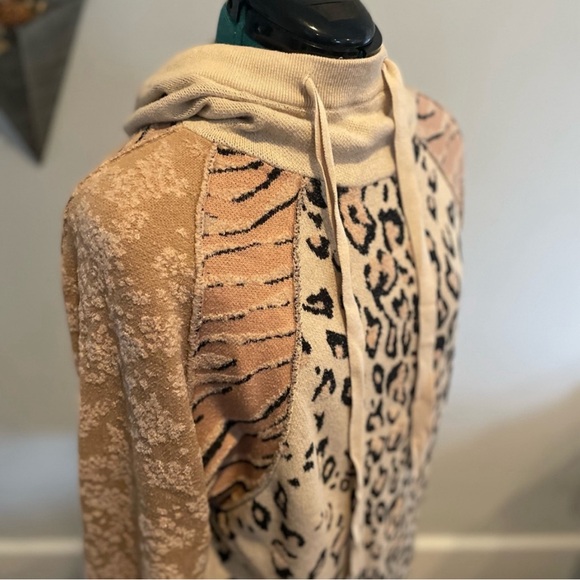 Free People Nala Leopard print hoodie - Picture 3 of 5